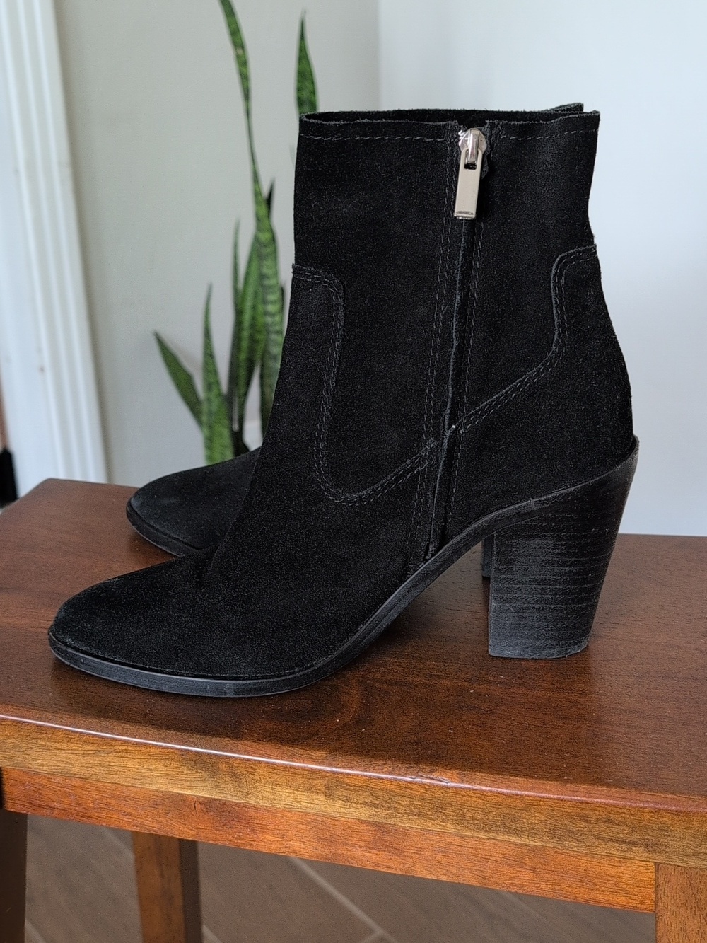 Treasure & Bond black suede ankle boots size 8